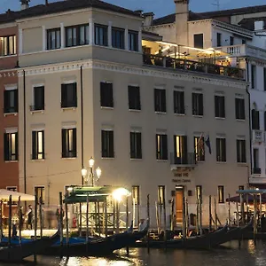 H10 Palazzo Canova 4* Венеция