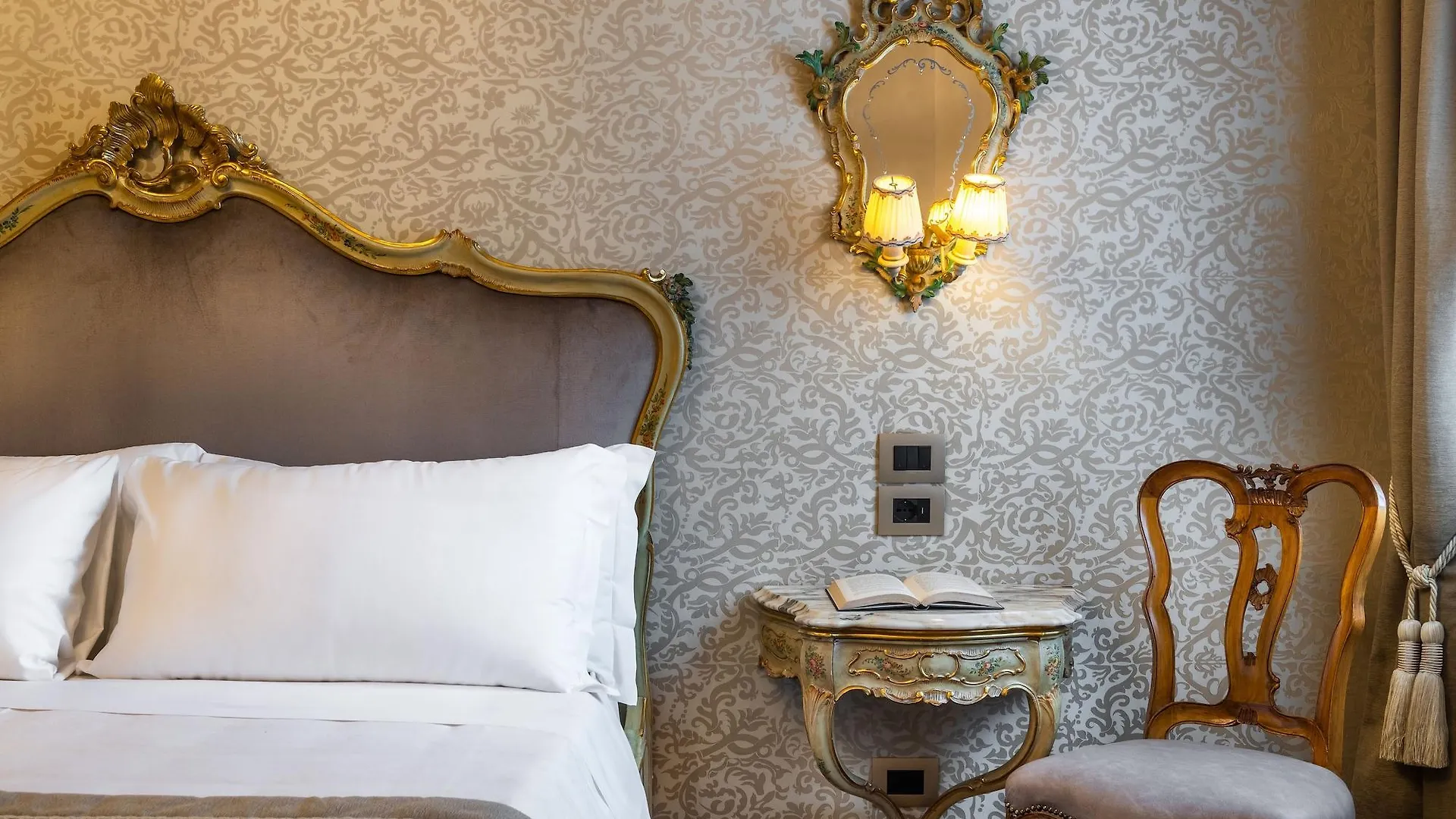 Palazzo San Lorenzo Venice Hotel