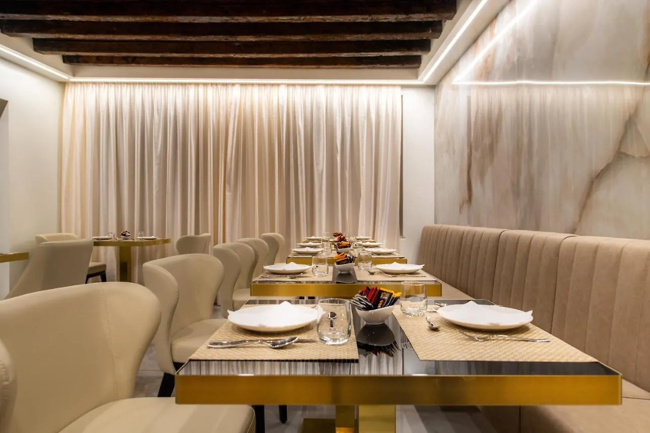 Hotel Palazzo San Lorenzo Venice